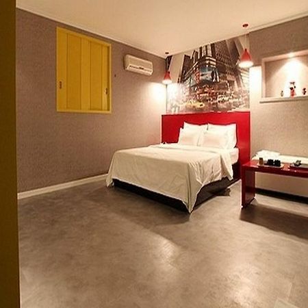 Siheung Hotel 7 Seven Hertz מראה חיצוני תמונה